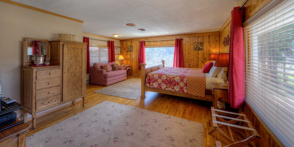 Black Forest Inn Bed & Breakfast Rapid City Exterior foto